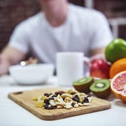 Cómo los frutos secos pueden mejorar la calidad del esperma y la fertilidad 5 Conoce los beneficios de comer frutos secos para la fertilidad
